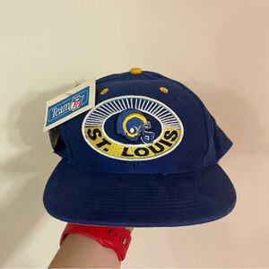 Vintage St. Louis Rams hat NWT